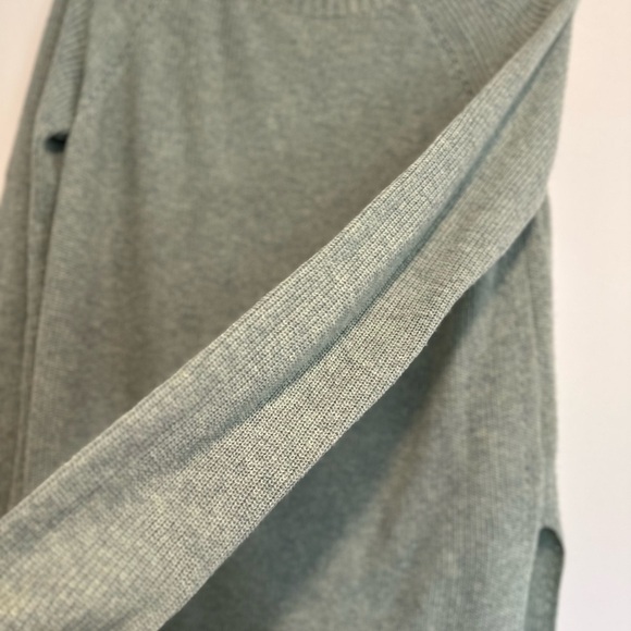 Anthropologie Moth Sz: S Crew Neck Side Slit Tunic Length Light Green Sweater. - Picture 8 of 12